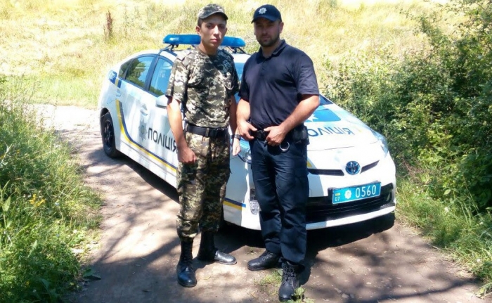 Прикордонники Закарпаття вчать поліцейських боротьбі з контрабандою і нелегалами