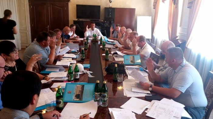 Закарпатські депутати вирішили, чим займуться у четвер