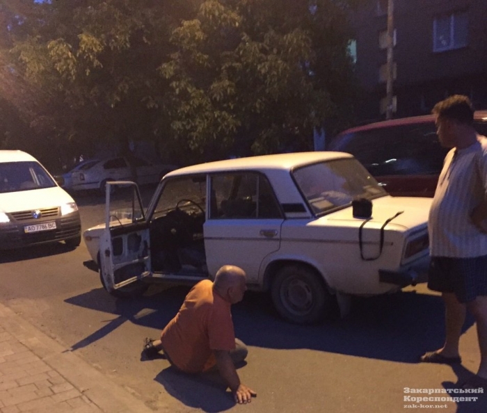 Ужгородець на своїх двох наздогнав і зупинив викрадену машину