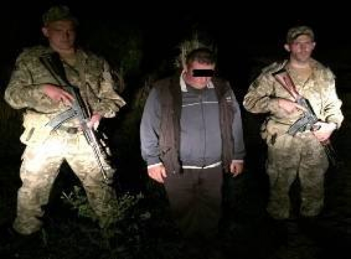 Виноградівець рушницею погрожував прикордонникам
