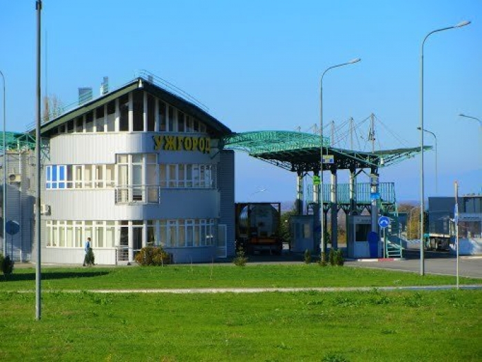 Пішохідний пункт пропуску в Ужгороді не відкривають з вини Києва