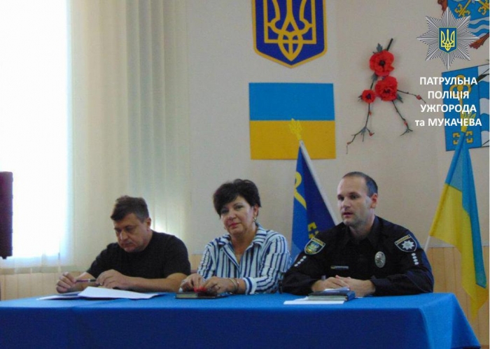 Поліцейські хочуть посилити свідомість закарпатських водіїв щодо дотримання ПДР