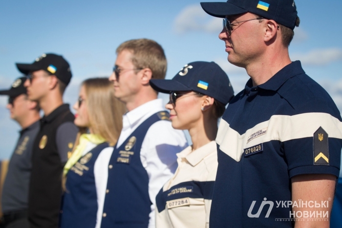Співробітники ДФС отримають нову форму по 500 доларів за комлект