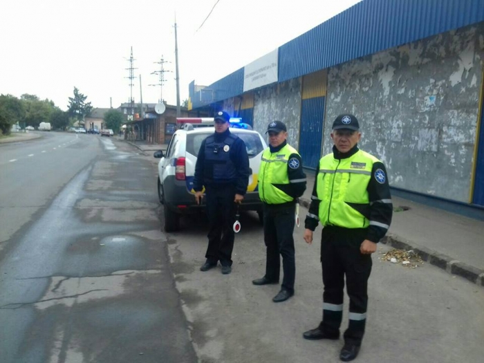 Укртрансбезпека і патрульні знайшли на Закарпатті одного таксиста без таксометра