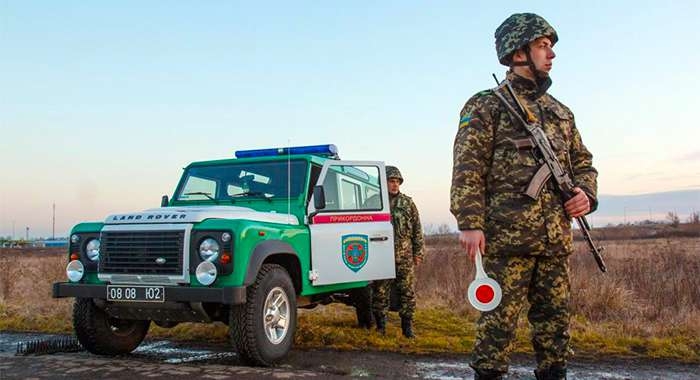 Охороняти кордон на Закарпатті допомагатимуть курсанти Академії ДПСУ
