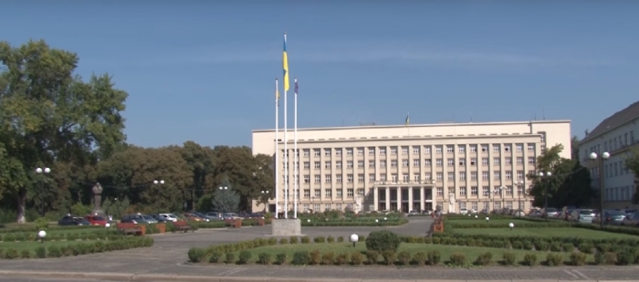 На День фізкультури та спорту площу Народну в Ужгороді перекриють для автотранспорту