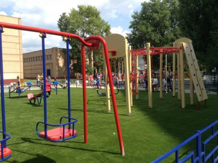 Закарпатські депутати погодили виділення коштів на будівництво спортмайданчиків