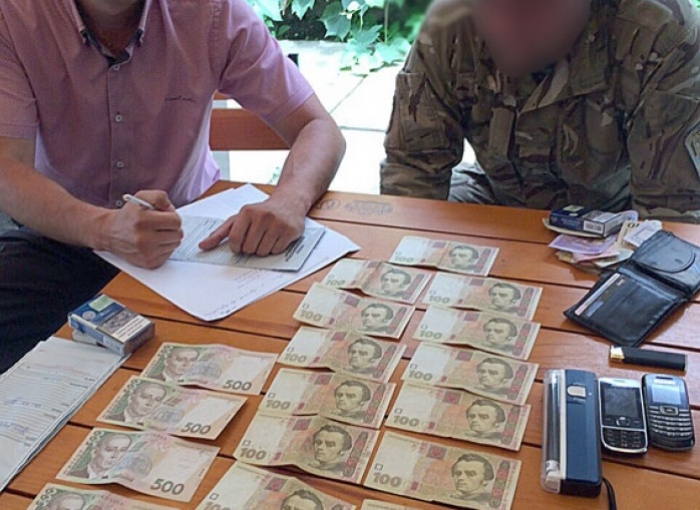 Справу мукачівських військових-хабарників передали до суду