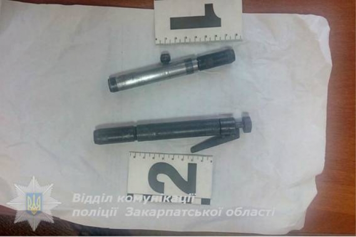 Біля замку Сент-Міклош упіймали злодія зі шпигунською зброєю