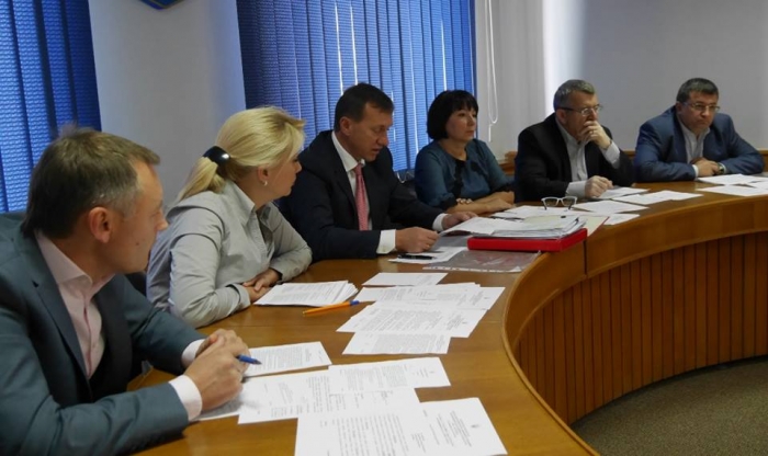 Ужгородський виконком з другої спроби дав дозвіл облаштувати каналізацію на Володимирській