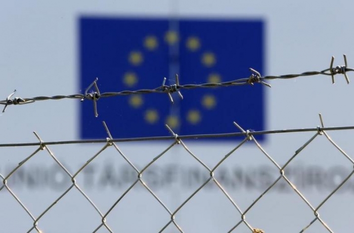 На кордоні з Угорщиною Австрія почала будівництво паркану