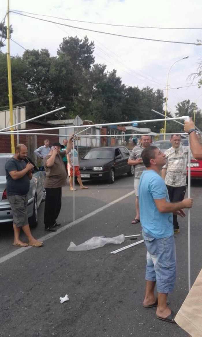 В ДПСУ заявили, що протест "пересічників" в Ужгороді нікому не заважає