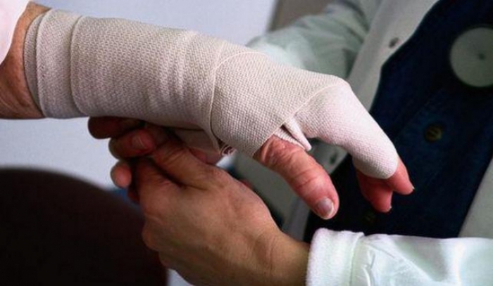Важкі наслідки обмороження на Тячівщині: двом чоловікам ампутують кінцівки