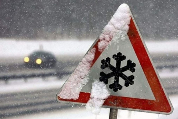 Закарпаття оговтується від снігової негоди – 16 сіл поки що без світла