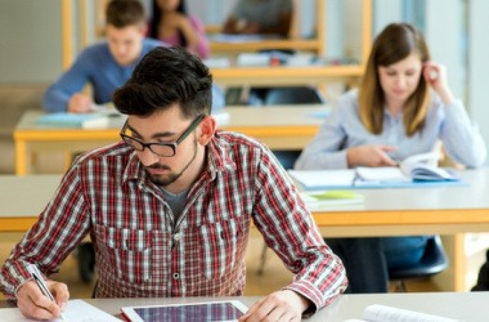 Скільки закарпатським випускникам доведеться заплатити за пробне ЗНО