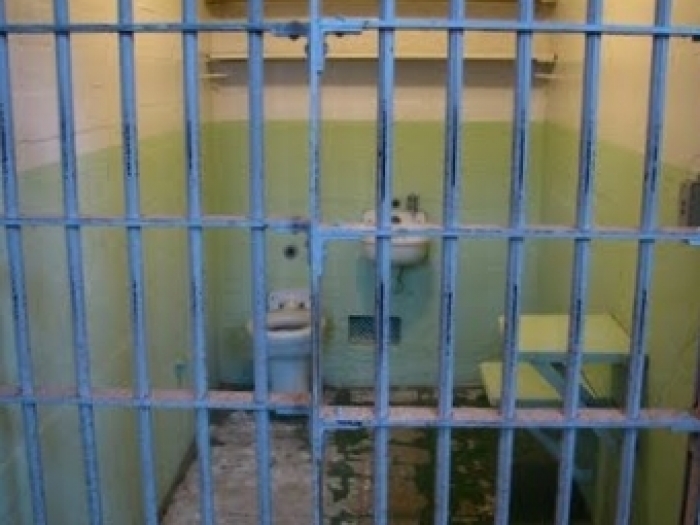 Карцер для хворих Закарпатського психоневрологічного інтернату працює за "неслухняність"