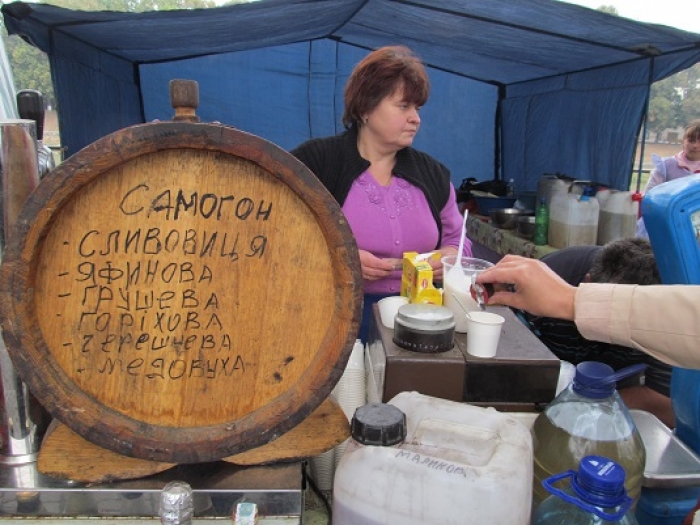 Натуральний продукт місцевого розливу - гордість Закарпаття!