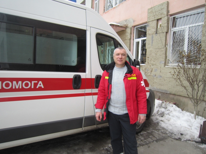 У Виноградові внаслідок лобового зіткнення автомобілів понівечений водій у лікарні