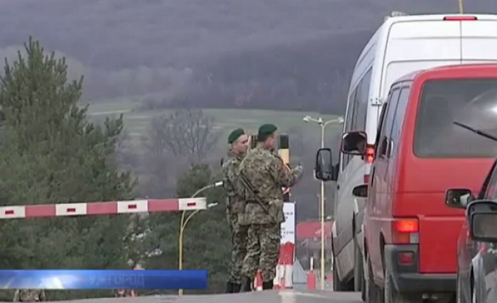Закарпатські "зелені кашкети" попередили два "прориви" кордону з фальшивими документами