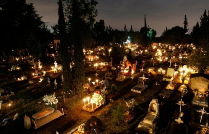 День вшанування пам’яті померлих - 1 листопада - на Закарпатті буде вихідним