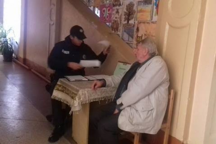 Ситуація в Ужгородській ЗОШ №9: життю та здоров’ю школярів нічого не загрожує