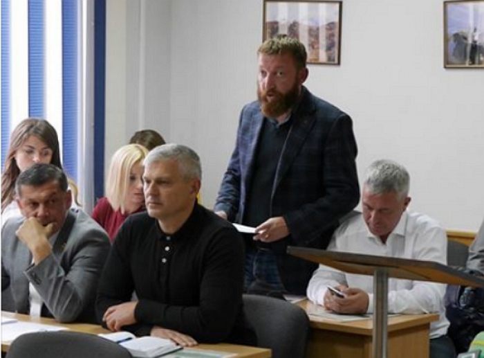 Ще три комплекси автобусних зупинок з торговими точками з’являться в Ужгороді