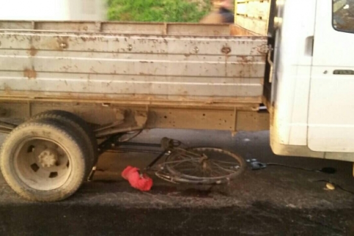 Молодий керманич ГАЗельки збив 57-річну закарпатку на "ровері"