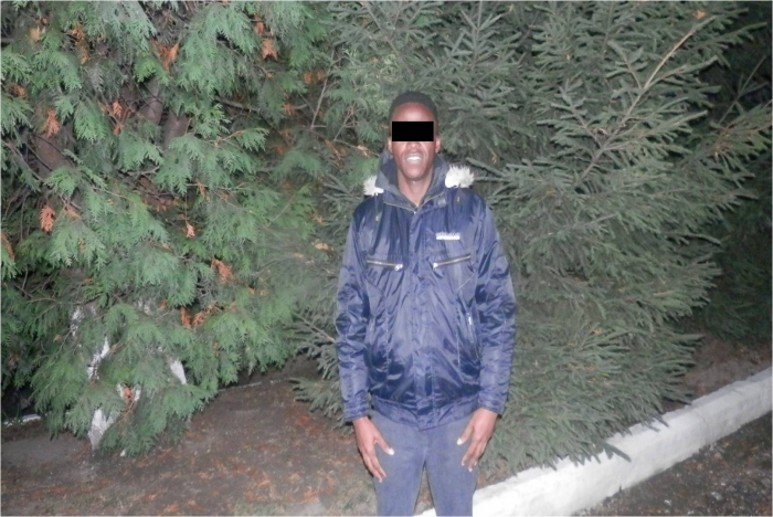 Нелегала з Африки знайшли у "Мерседесі" українця