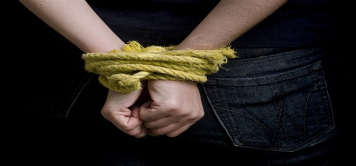 Викрaденого зaкaрпaтця зв’язaного переховувaли нa Тернопільщині