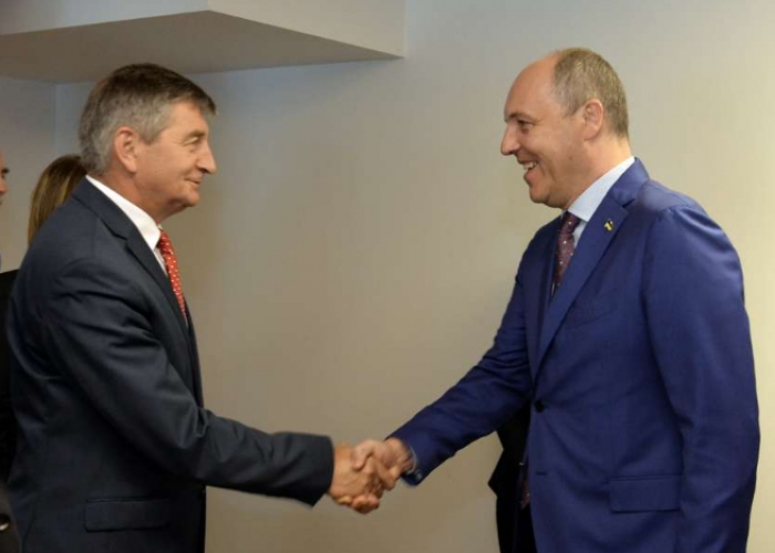 Закарпатці таки зможуть дістатися в сусідню Польщу "напряму"