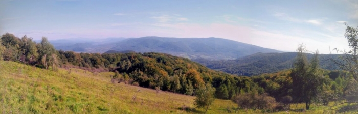 Молоді туризмознавці УжНУ відкрили для себе Плішківський водоспад й Антонове поле
