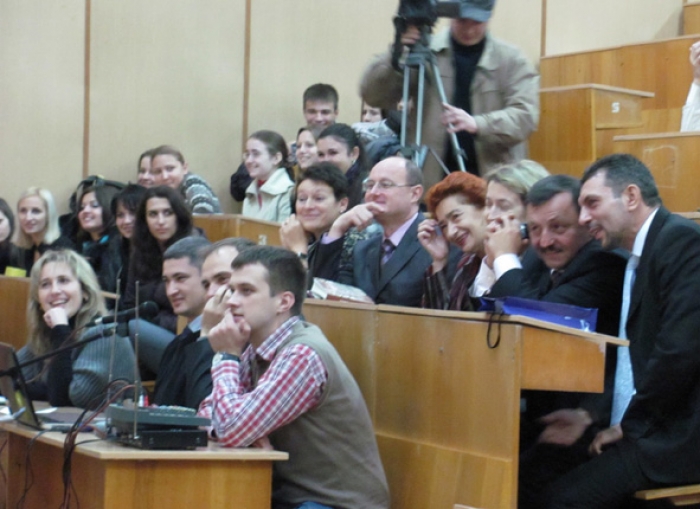 Відділення журналістики УжНУ скликає друзів на святкування ювілею!