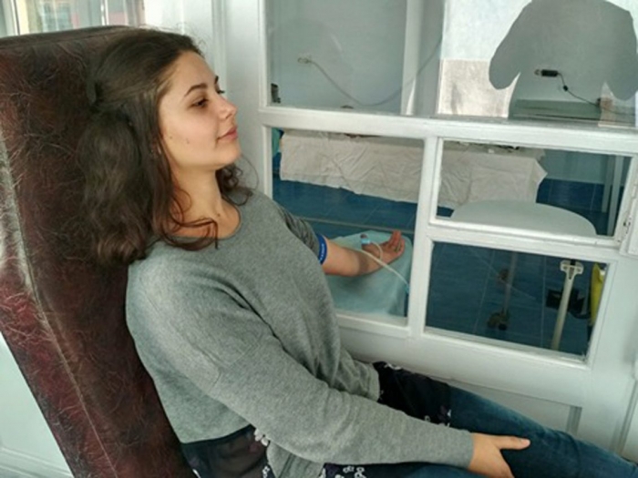 Студенти УжНУ поділилися своєю кров’ю з пораненими бійцями-атовцями