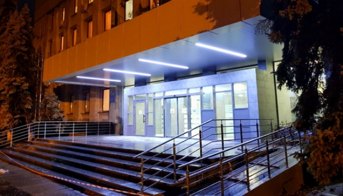 Будівля Ужгородської мерії на площі Поштовій "помолоділа"!