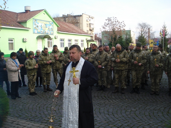 Пам’ять жертв Голодомору вшанували стражі кордону Мукачівського загону
