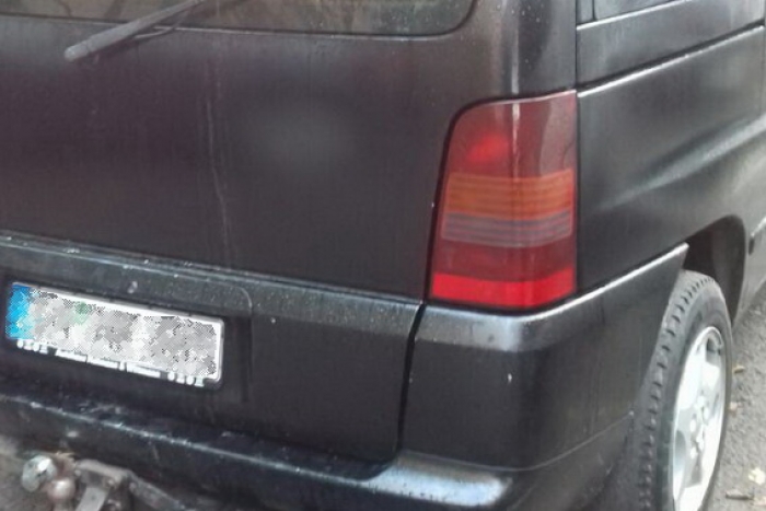 На Закарпатті "Мерс" на швидкості "чиркнув" словацьку "Шкоду"