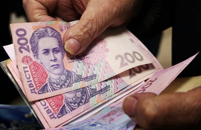 Менші за закарпатців пенсії отримують лише жителі Тернопільщини