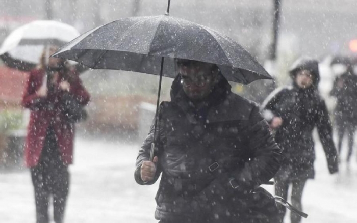 На закарпатців у четвер очікують дощі, подекуди з мокрим снігом