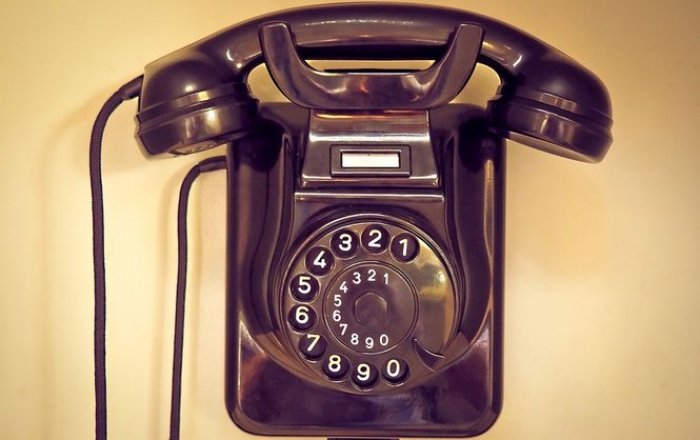 Закарпатці! З Нового року розмови по стаціонарному телефону знову здорожчають