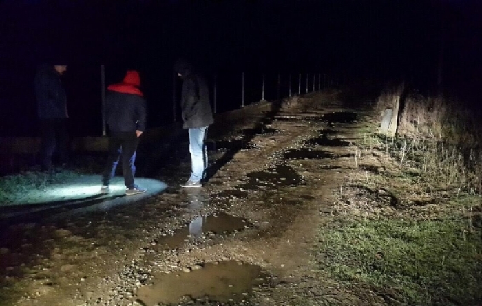 Неповнолітній закарпатець дістав з автівки пневматичну гвинтівку й вистрілив у груди кривднику