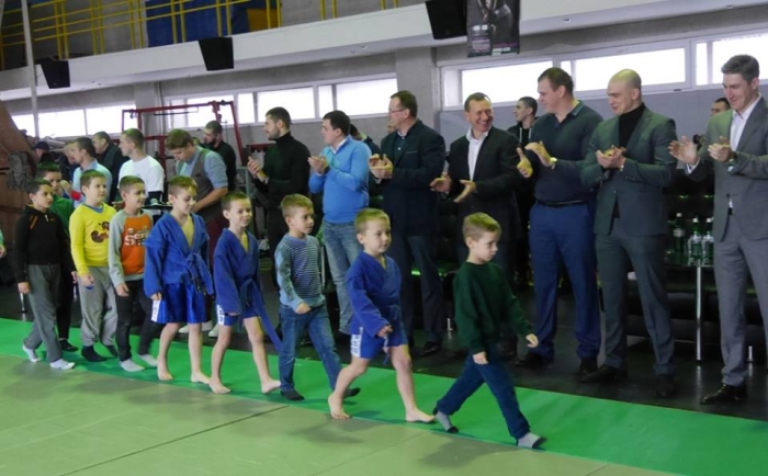 Спортивний день в Ужгороді: проходить чемпіонат міста з бойового самбо