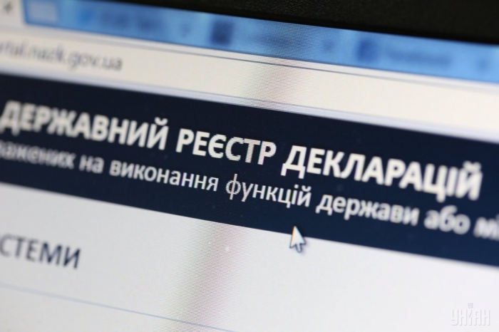 Мукачівський прокурор забув вказати в декларації майже 900 тис. гривень. Що далі?
