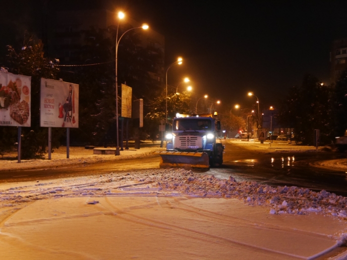 Що робили вночі та чим займаються сьогодні вдень міські служби в Ужгороді