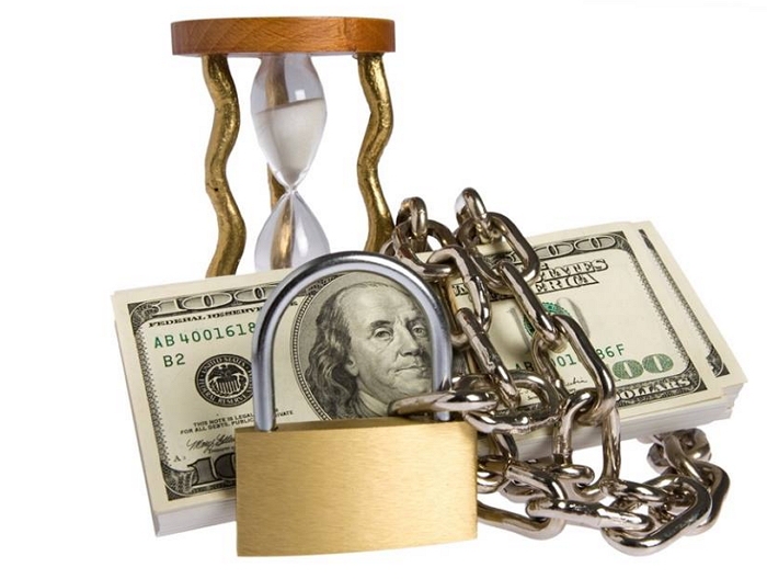 Доларовий шахрай з Мукачева проведе за гратами довгі сім років