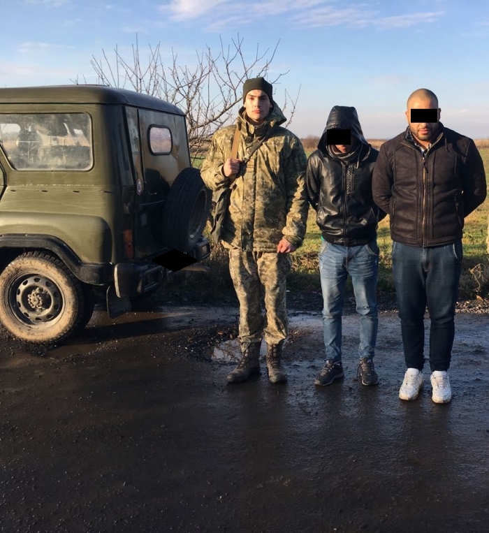 Громадяни з Близького Сходу намагалися потрапити в ЄС із "чорного ходу"