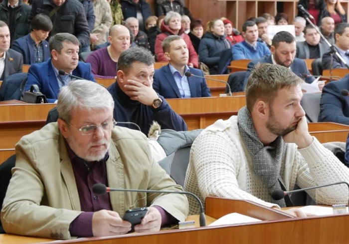 Структура і штатна чисельність апарату Ужгородського виконкому та міськради залишаються без змін