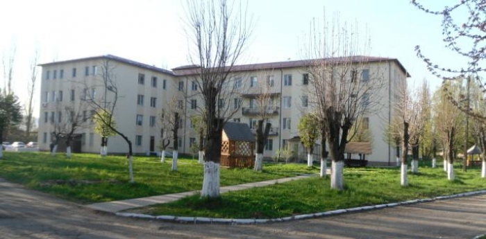 Чиї "вуха стирчать" у подіях навколо Закарпатського онкодиспансера?