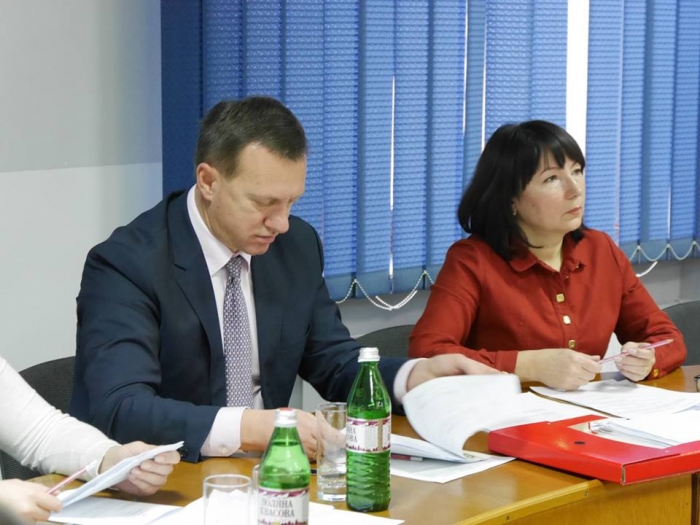 Власників деяких металевих гаражів в Ужгороді просять демонтувати їх, інакше за це візьмуться спеціальні служби