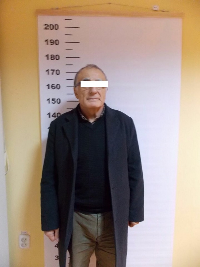 У Чопі затримали турка з підробленим паспортом – їхав до ЄС