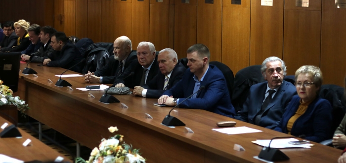 Звіти, обрання й вітання – на останньому в 2017 році засіданні Вченої ради УжНУ